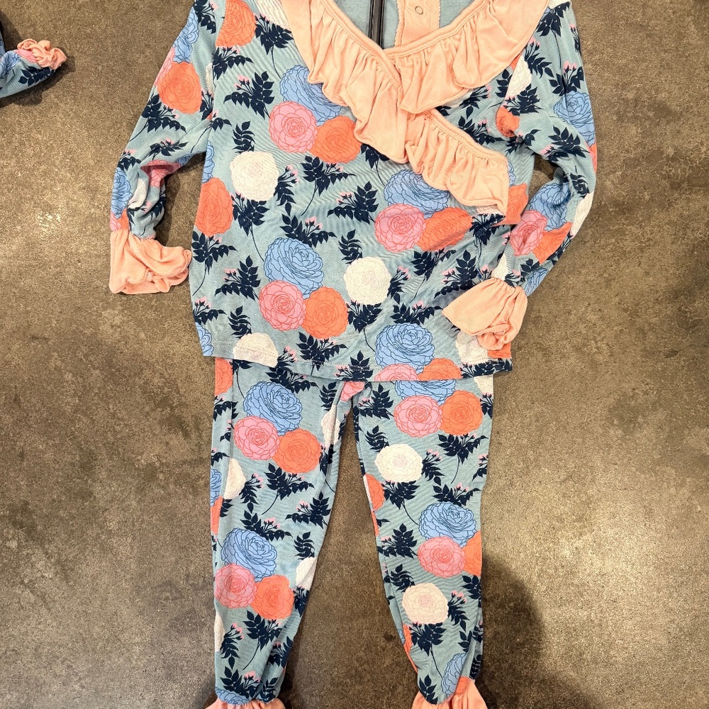 Kickee Pants Set